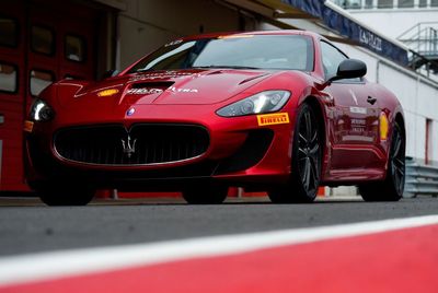 Szkolenie na torze Varano i wizyta w fabryce Maserati w cenie!