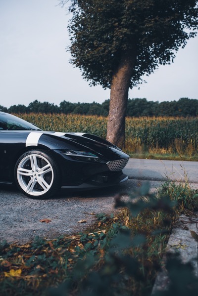 Ferrari Roma Tailor Made