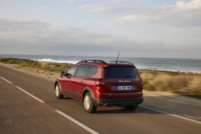 Dacia Jogger Hybrid 140