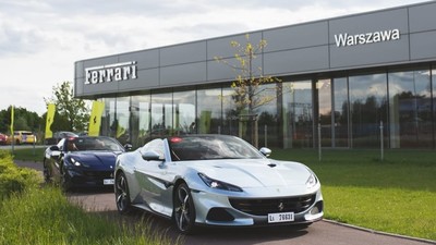 Godziny otwarcia Salonu Ferrari Warszawa (sierpień 2021)